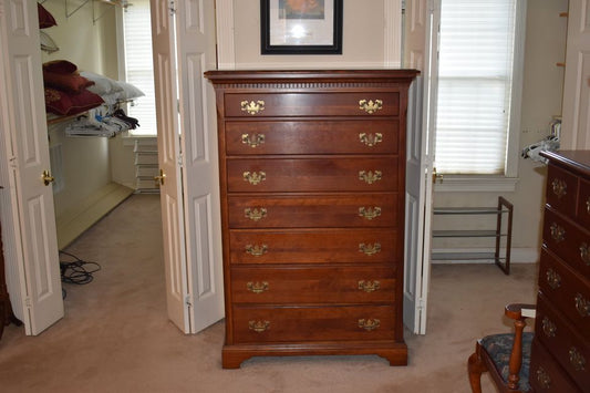 7 Draw Mahogany Chest