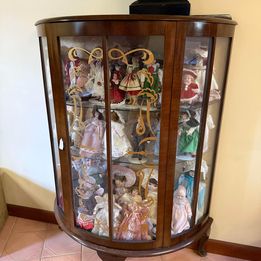 Oval Display Glass Cabinet