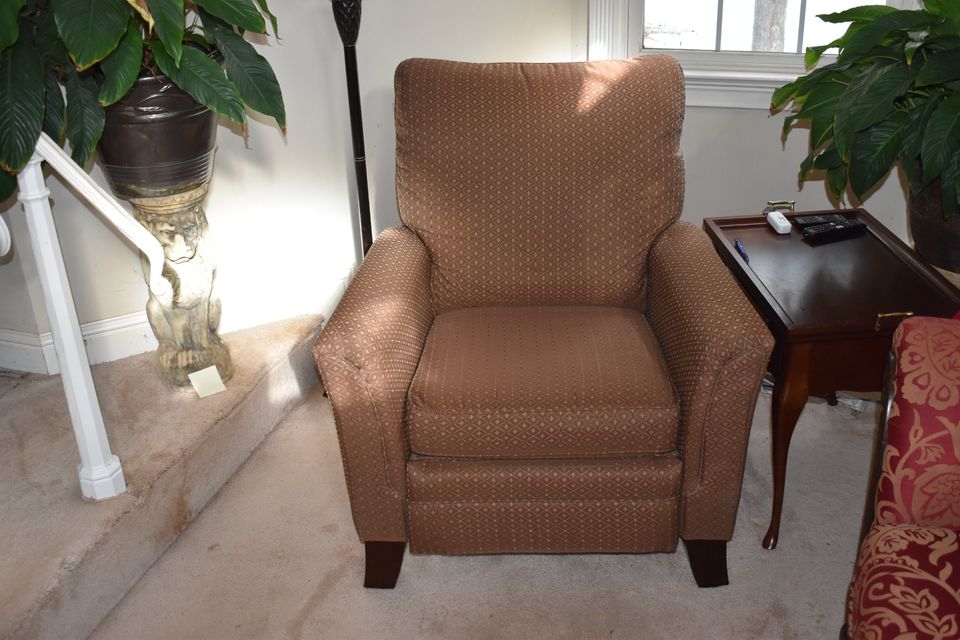 Tan Fabric Pushback Recliner