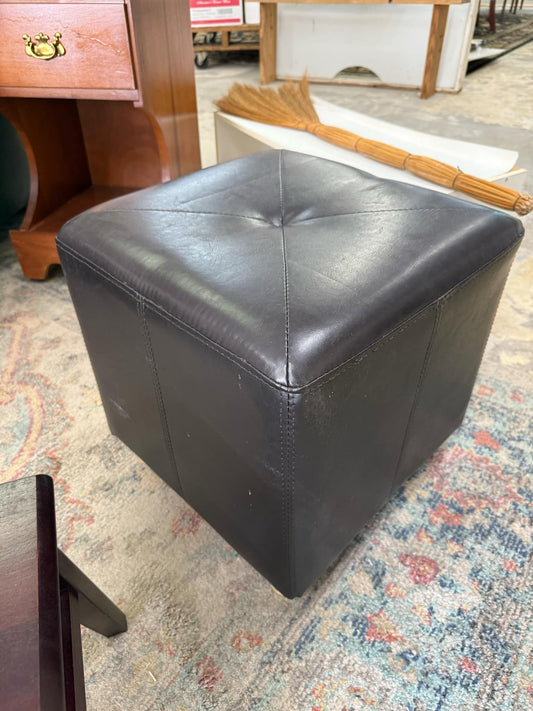 Vinyl 16in Cube Ottoman